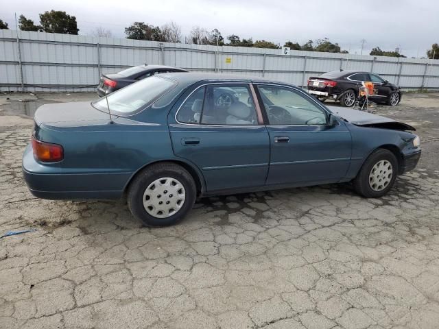 1996 Toyota Camry DX