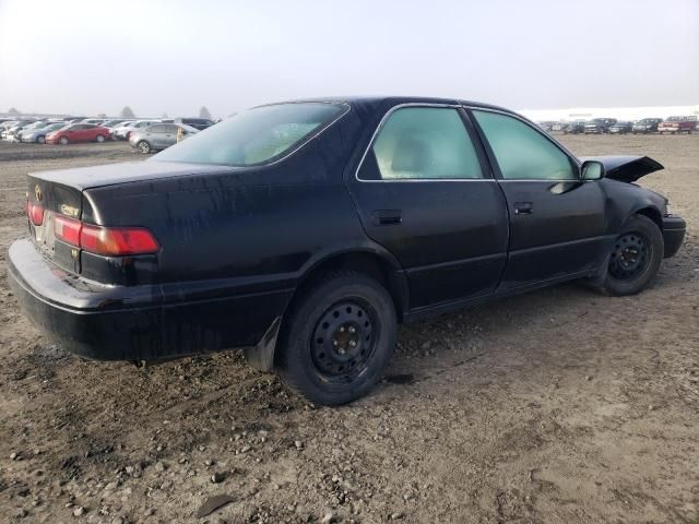 1998 Toyota Camry LE