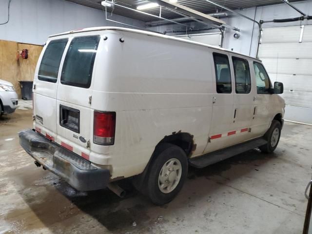 2013 Ford Econoline E350 Super Duty Van