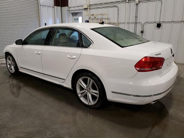 2015 Volkswagen Passat SEL