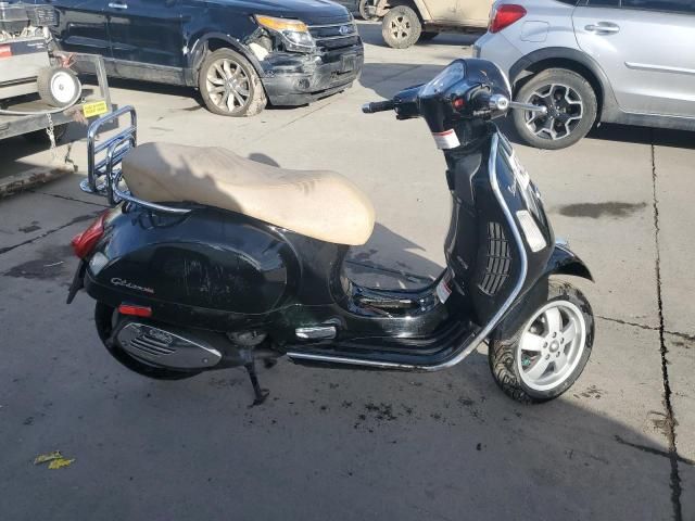 2007 Vespa GTS 250