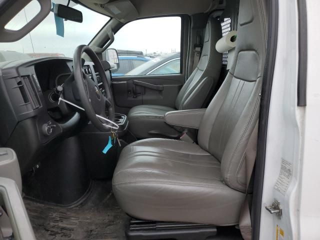 2022 Chevrolet Express G2500