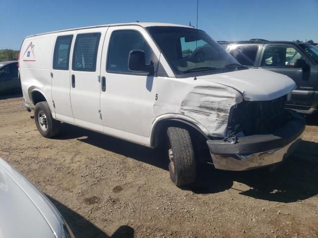 2014 Chevrolet Express G2500