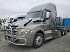 2020 Freightliner Cascadia 126