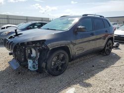 Salvage cars for sale from Copart Arcadia, FL: 2016 Jeep Cherokee Sport