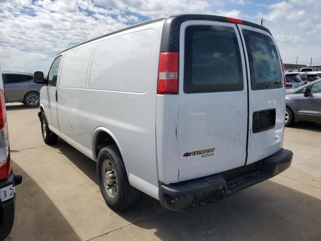 2016 Chevrolet Express G2500