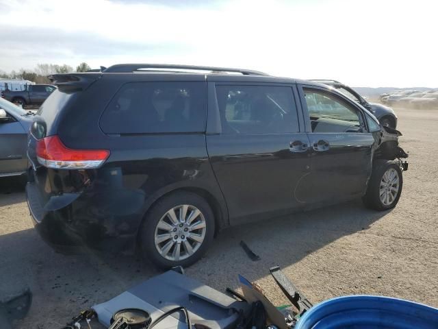 2011 Toyota Sienna XLE