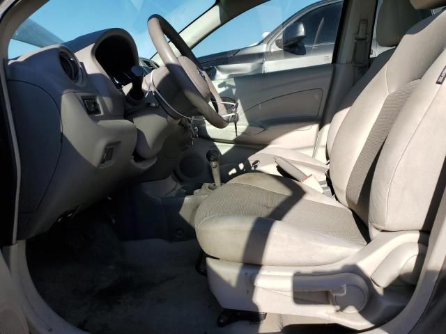 2012 Nissan Versa S