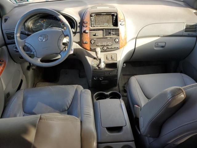 2009 Toyota Sienna XLE