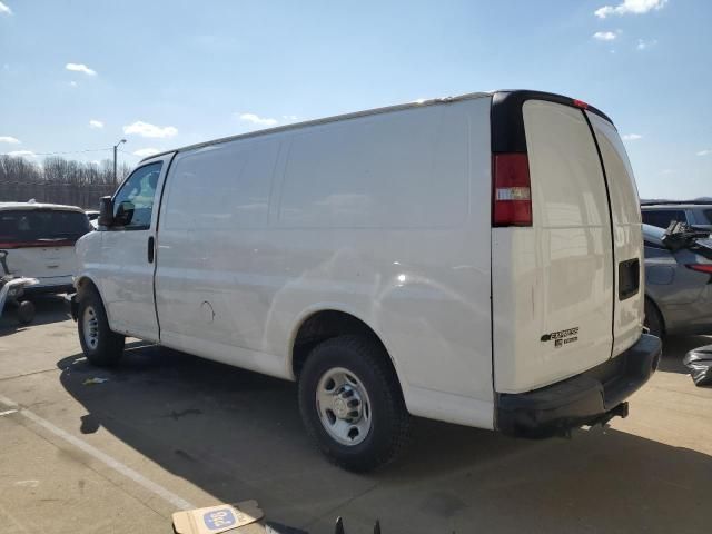 2016 Chevrolet Express G2500