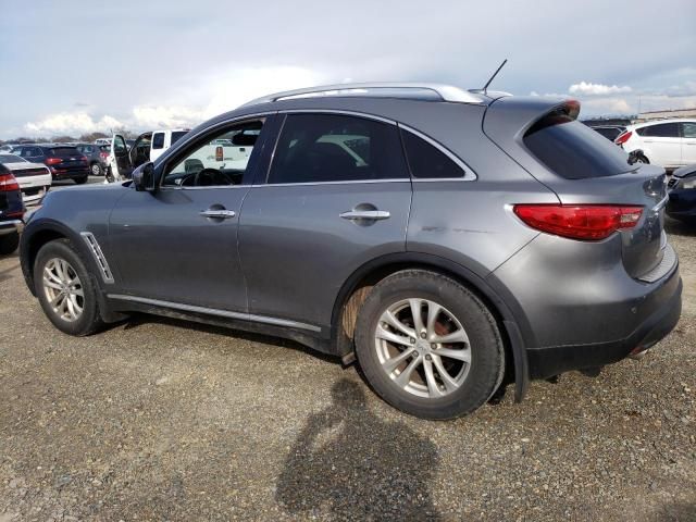 2013 Infiniti FX37