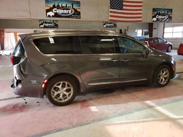 2017 Chrysler Pacifica Touring L Plus