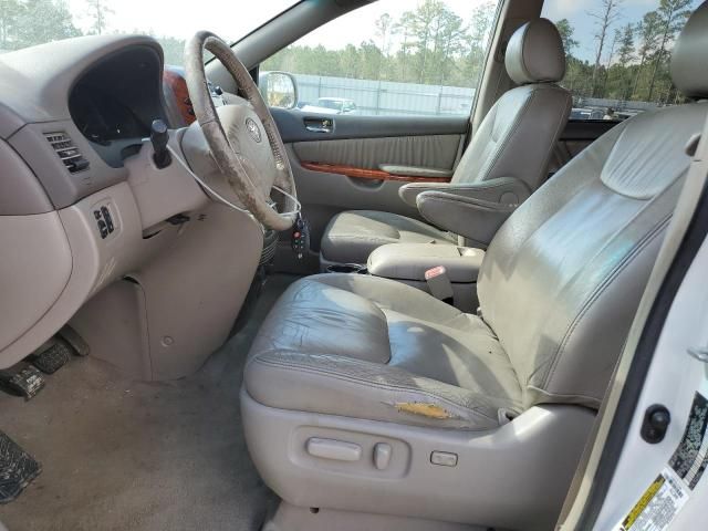 2006 Toyota Sienna XLE