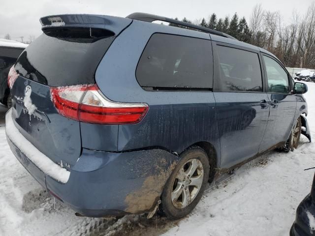 2015 Toyota Sienna LE