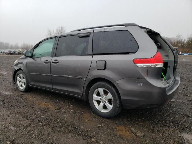 2012 Toyota Sienna LE