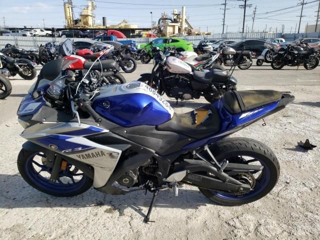 2015 Yamaha YZFR3