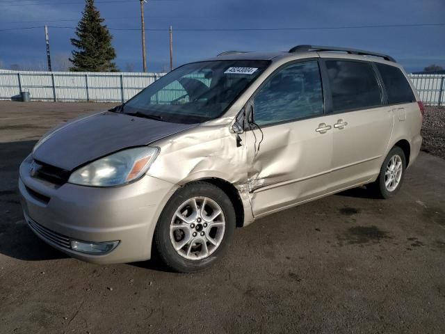 2004 Toyota Sienna XLE