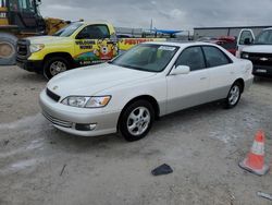 Salvage cars for sale from Copart Arcadia, FL: 2000 Lexus ES 300