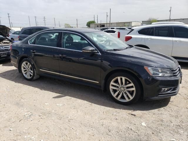 2016 Volkswagen Passat SEL