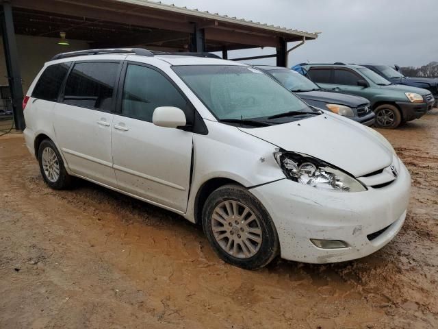 2007 Toyota Sienna XLE