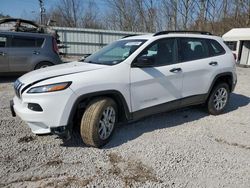 Salvage cars for sale from Copart Hurricane, WV: 2016 Jeep Cherokee Sport