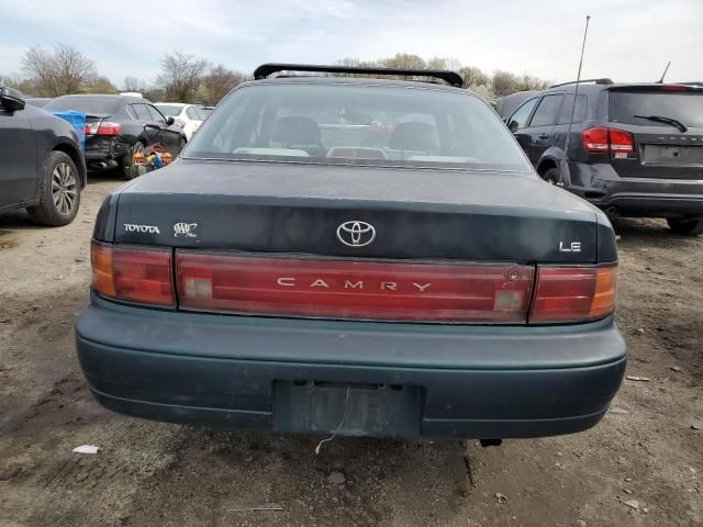 1994 Toyota Camry LE