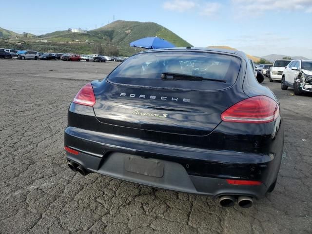 2016 Porsche Panamera SE Hybrid