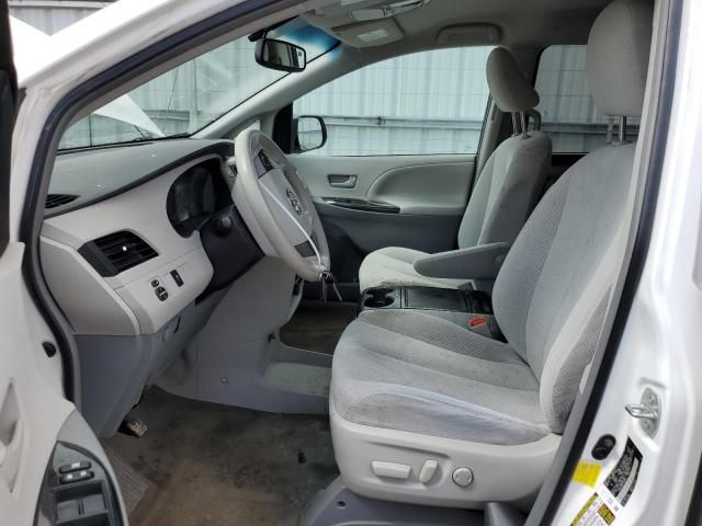 2012 Toyota Sienna LE