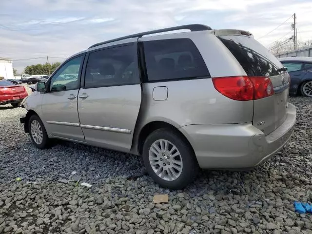 2006 Toyota Sienna XLE