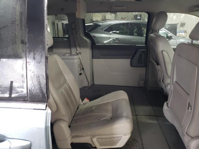 2008 Chrysler Town & Country Touring