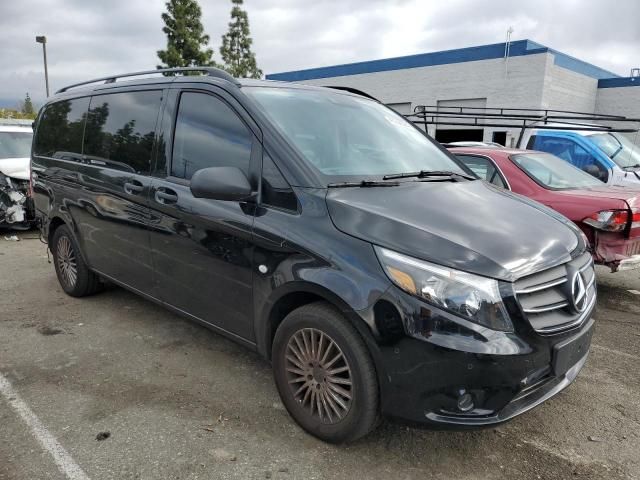 2022 Mercedes-Benz Metris