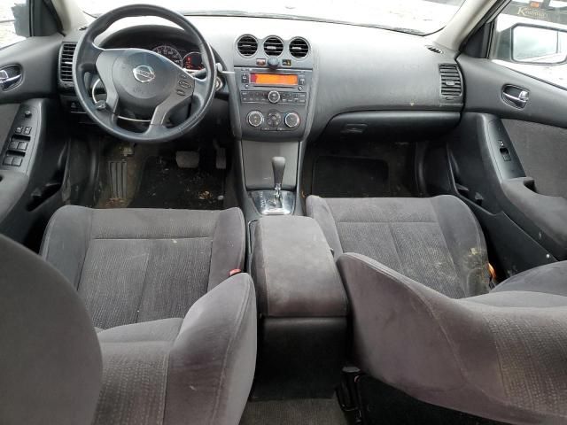 2010 Nissan Altima Base