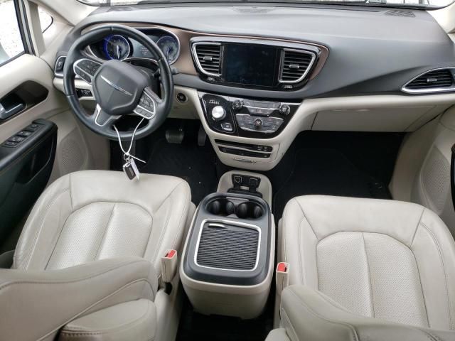 2017 Chrysler Pacifica Touring L Plus