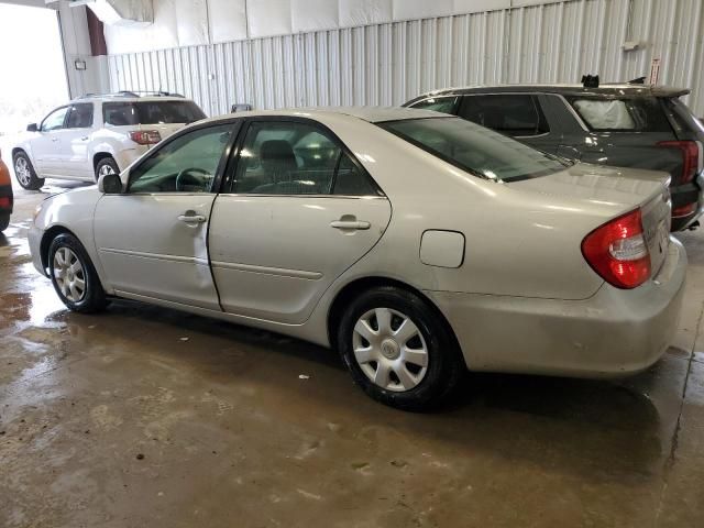 2004 Toyota Camry LE