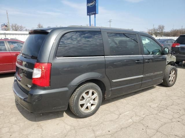 2011 Chrysler Town & Country Touring