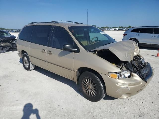 1999 Chrysler Town & Country LX