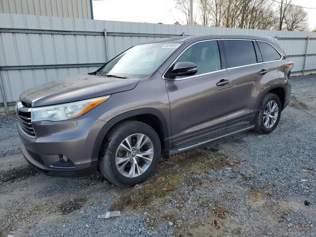 2016 Toyota Highlander LE