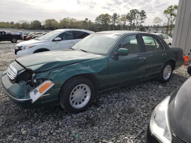 2000 Ford Crown Victoria LX