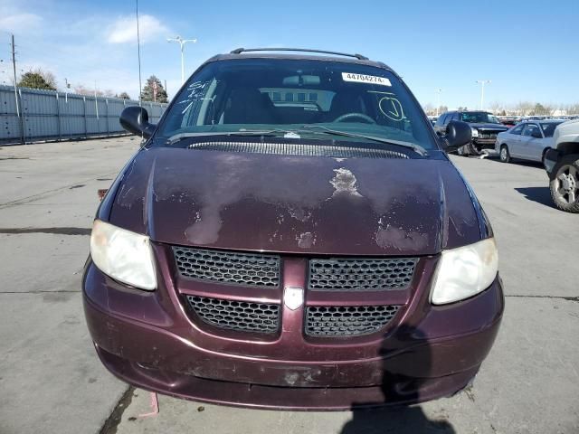 2004 Dodge Grand Caravan SE