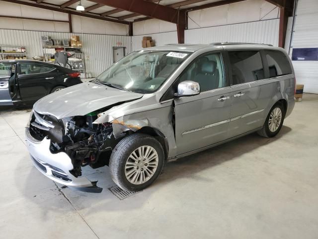 2013 Chrysler Town & Country Limited