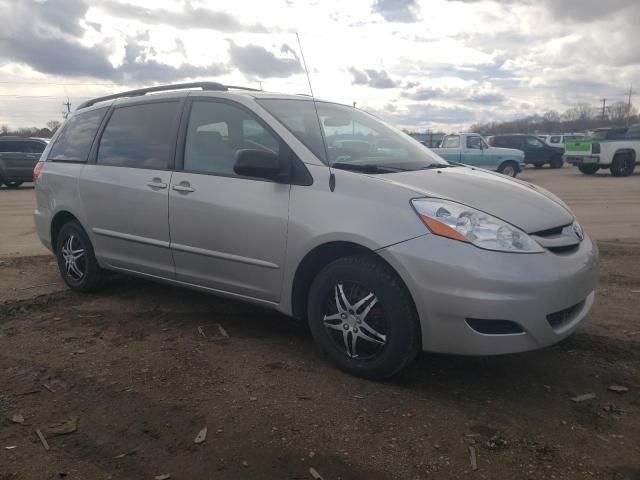 2006 Toyota Sienna CE