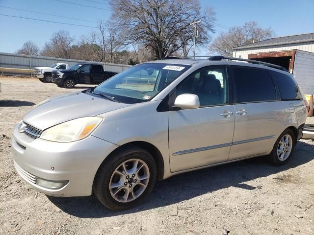 2005 Toyota Sienna XLE