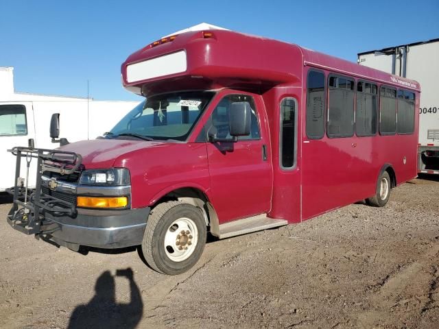 2010 Chevrolet Express Cutaway G4500