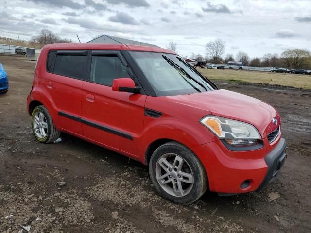 2010 KIA Soul +