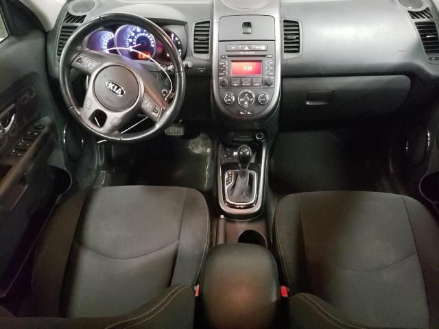 2013 KIA Soul +