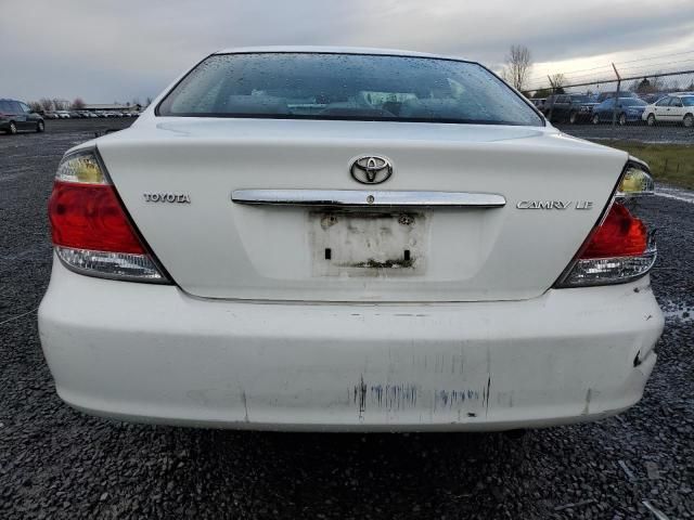 2005 Toyota Camry LE