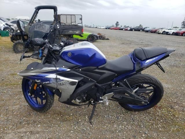 2015 Yamaha YZFR3