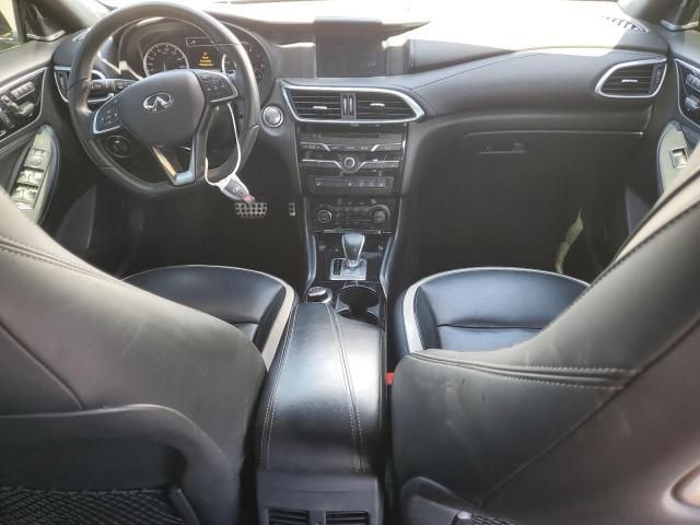 2017 Infiniti QX30 Base