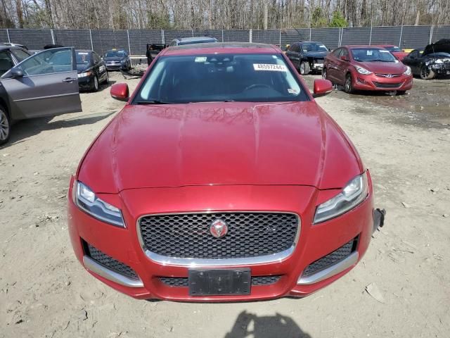 2017 Jaguar XF Prestige