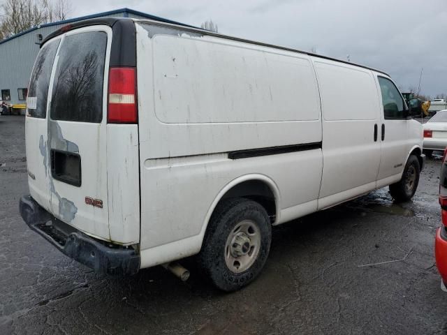 2004 GMC Savana G3500